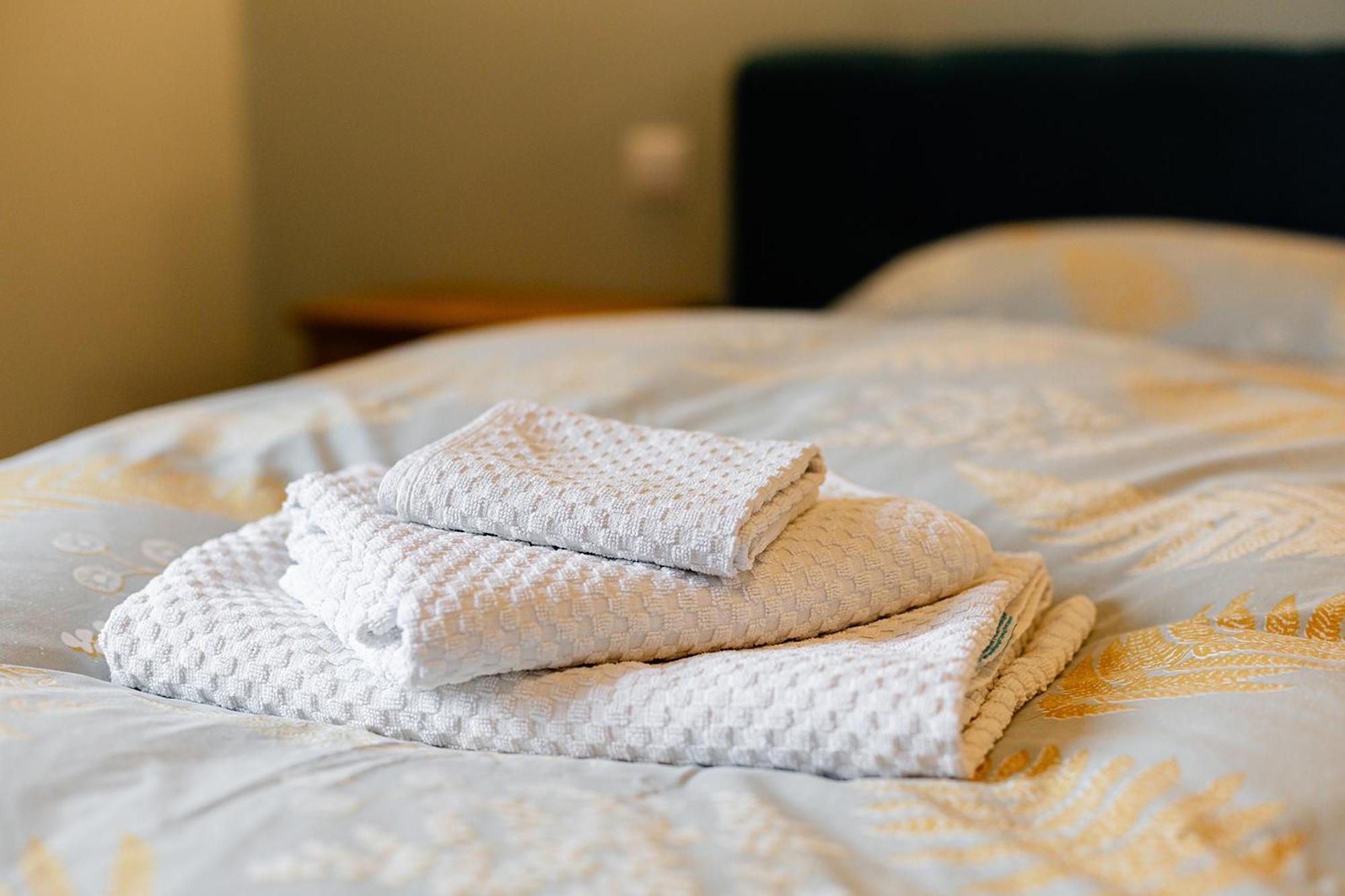 Loewenherz Appartements บัดเบนท์ไฮม์ ภายนอก รูปภาพ